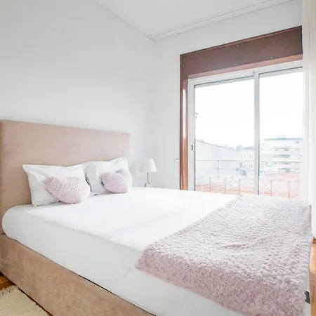 Apartment Trindade Downtown Porto